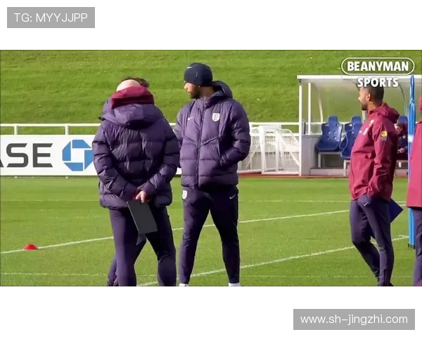 公开训练吸引媒体围观引发赛前热点话题成焦点