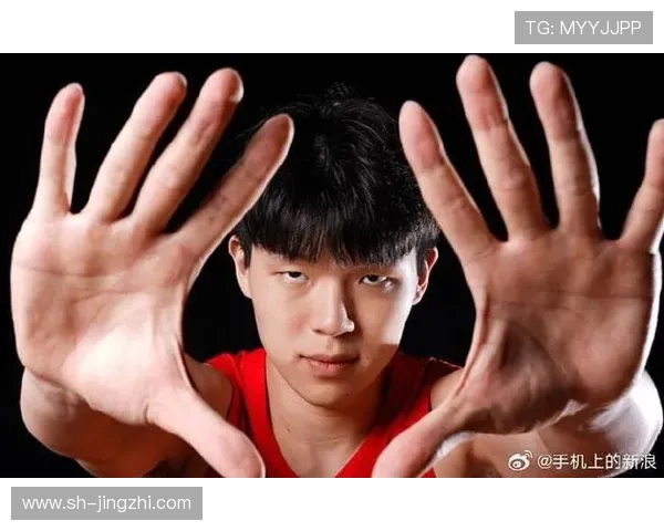 开拓者媒体人杨瀚森强调合理进攻策略避免三分盲投与失误